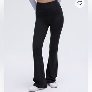 LULULEMON | Groove Nulu Super-High-Rise Flared Pant | SIZE 12